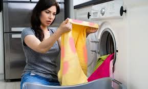 washing machine leaves marks on clothes